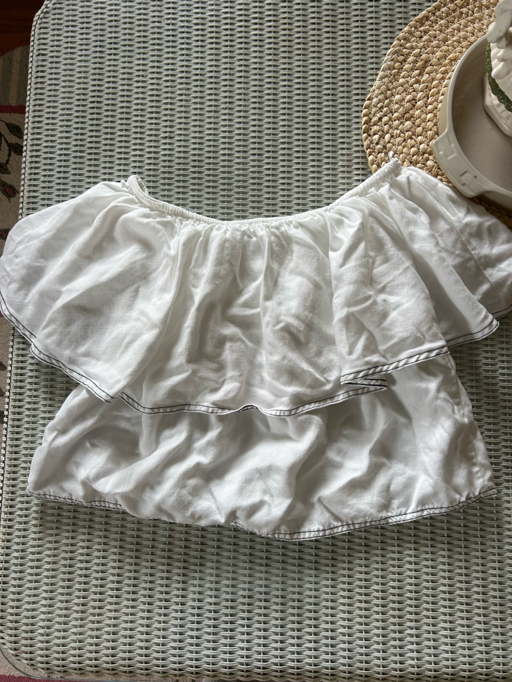 Zara White Elasticized Ruffle-Edge Top - Picture 4 of 4